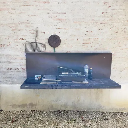 Calme Et Confort Sur Les Hauteurs De *