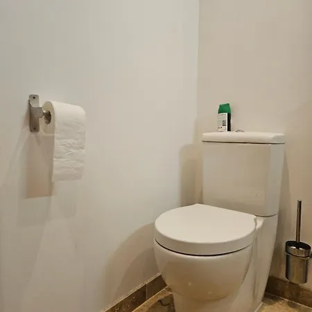 Calme Et Confort Sur Les Hauteurs De *